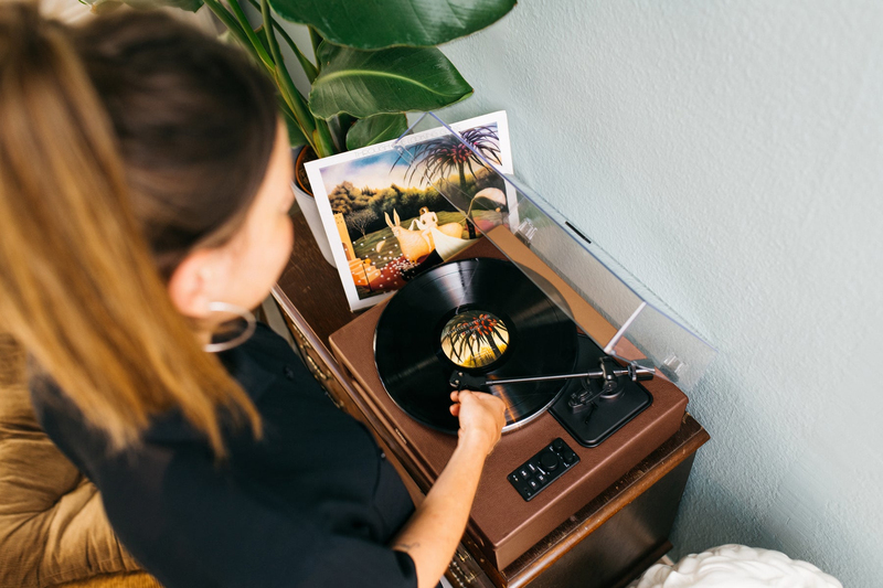 Lenco LS-430BN Turntable With Built-In Speakers Brown