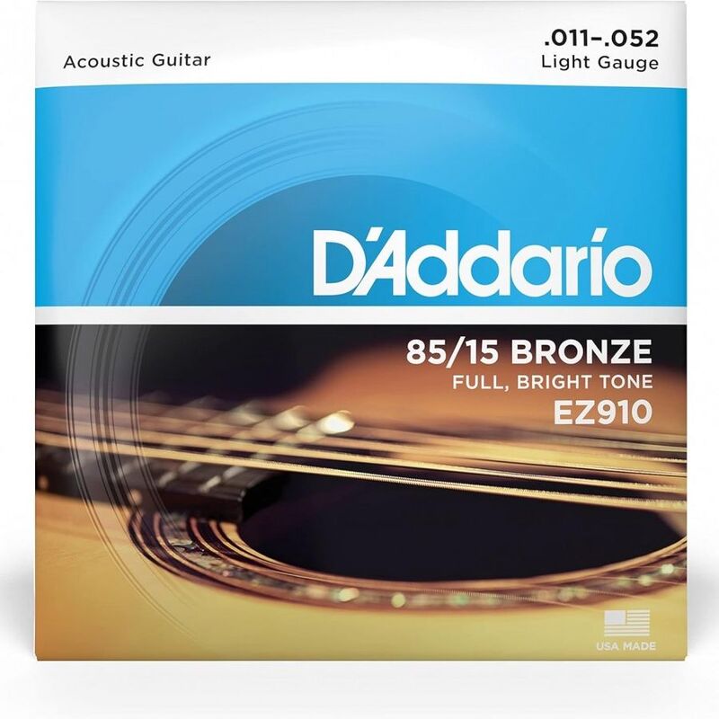 D'Addario EZ910 Acoustic Guitar Strings - 85/15 Bronze (.011-.052 Light Gauge)