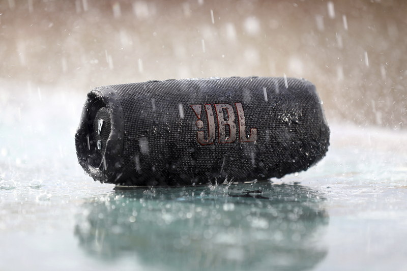 JBL Charge 5 Portable Bluetooth Speaker Red