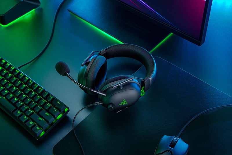 Razer BlackShark V2 - Wired Gaming Headset