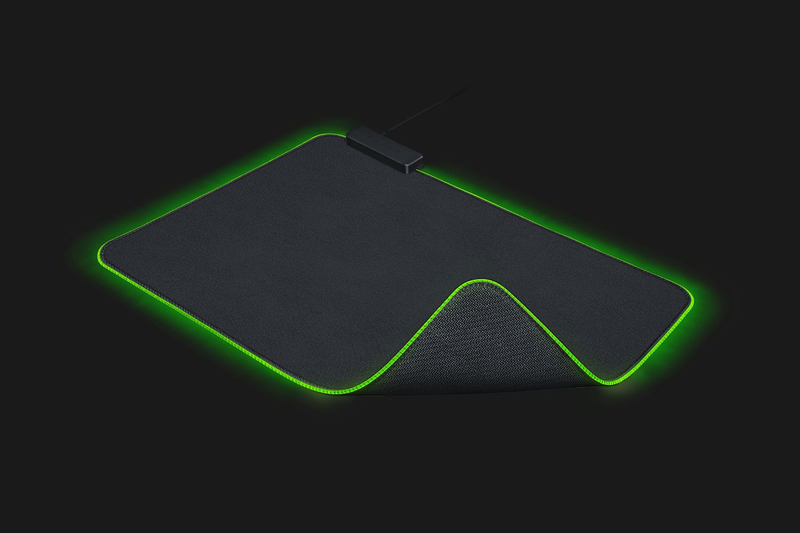 Razer Goliathus Chroma Black Gaming Mousepad (35 x 25 x 0.3 cm)