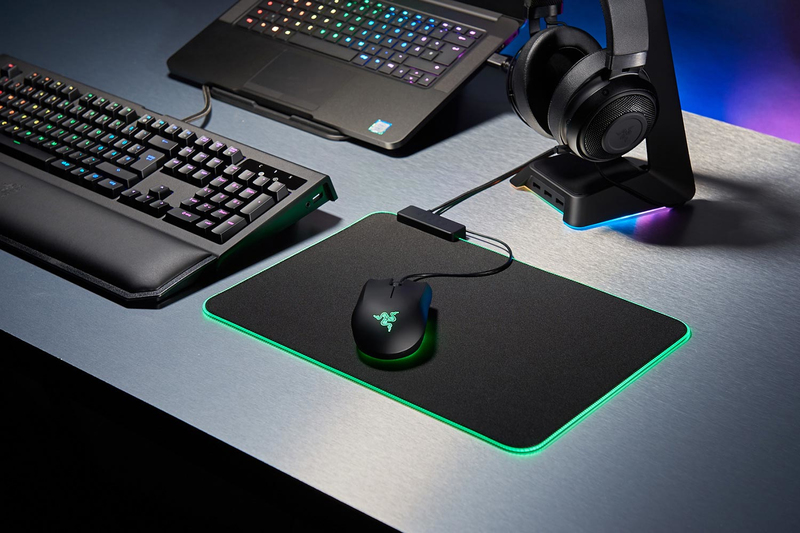 Razer Goliathus Chroma Black Gaming Mousepad (35 x 25 x 0.3 cm)